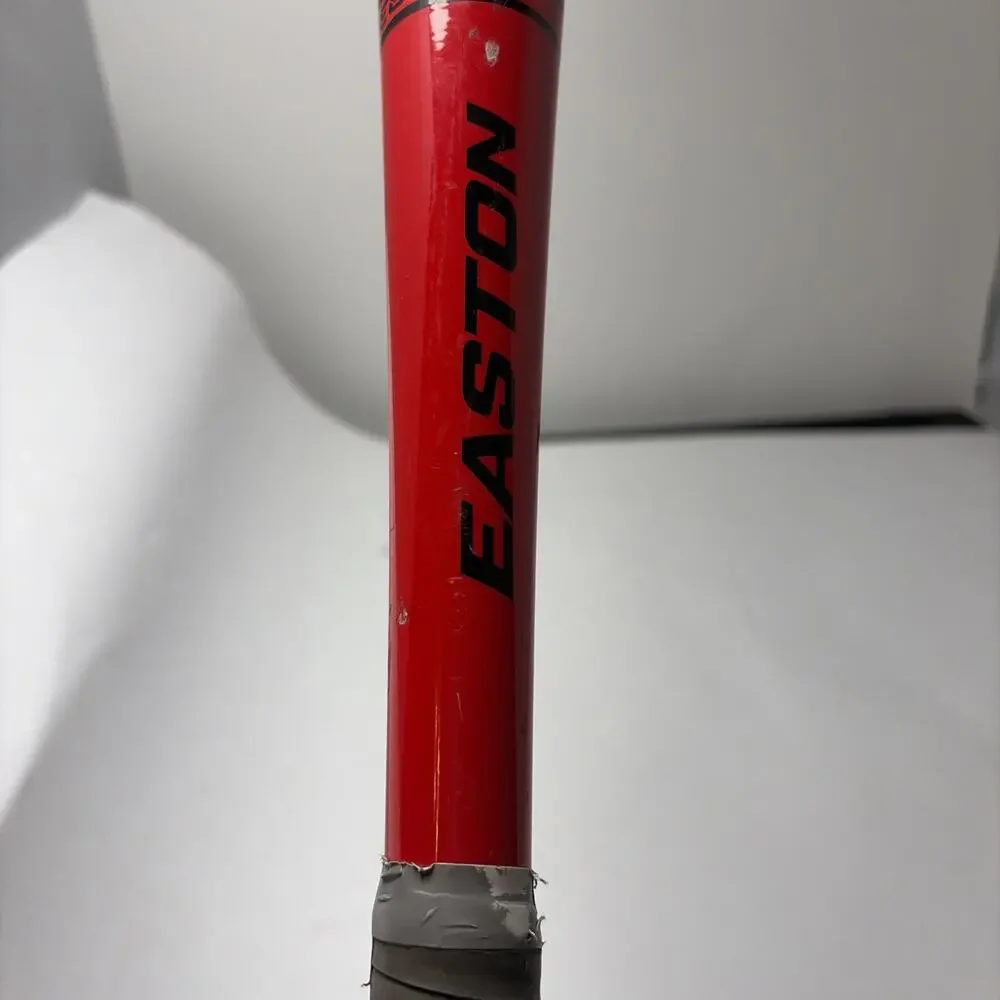 Easton Rebel ALX50 SP21RB 33 in. 26 oz., 12 in. Barrel Slow Pitch Softball Bat
